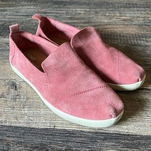 TOMS genuine leather loafers